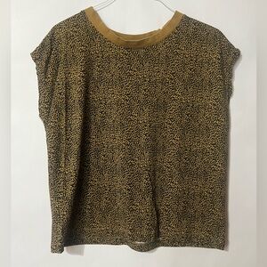 LOFT Animal Print Short Sleeve Top Size Large